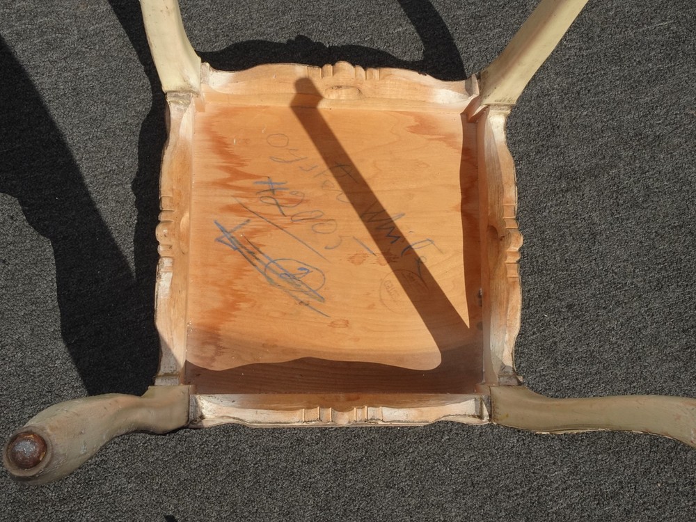 Vintage Rustic French Provincial End Table - Side Table Asis