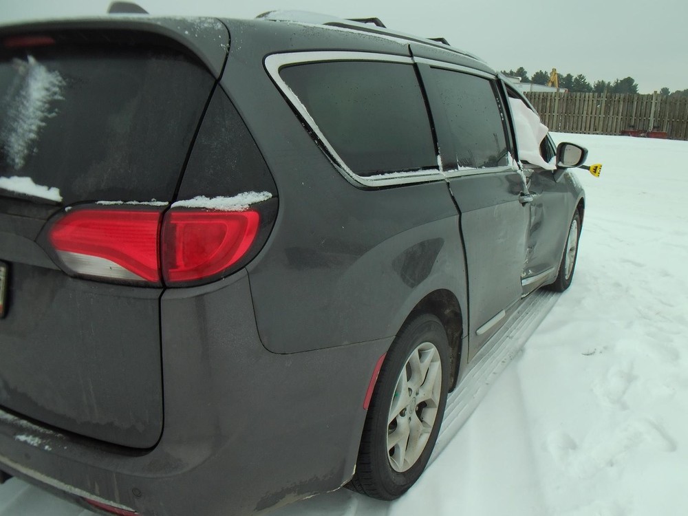 Used Telematics Interface Module fits: 2017 Chrysler Pacifica Communication tele