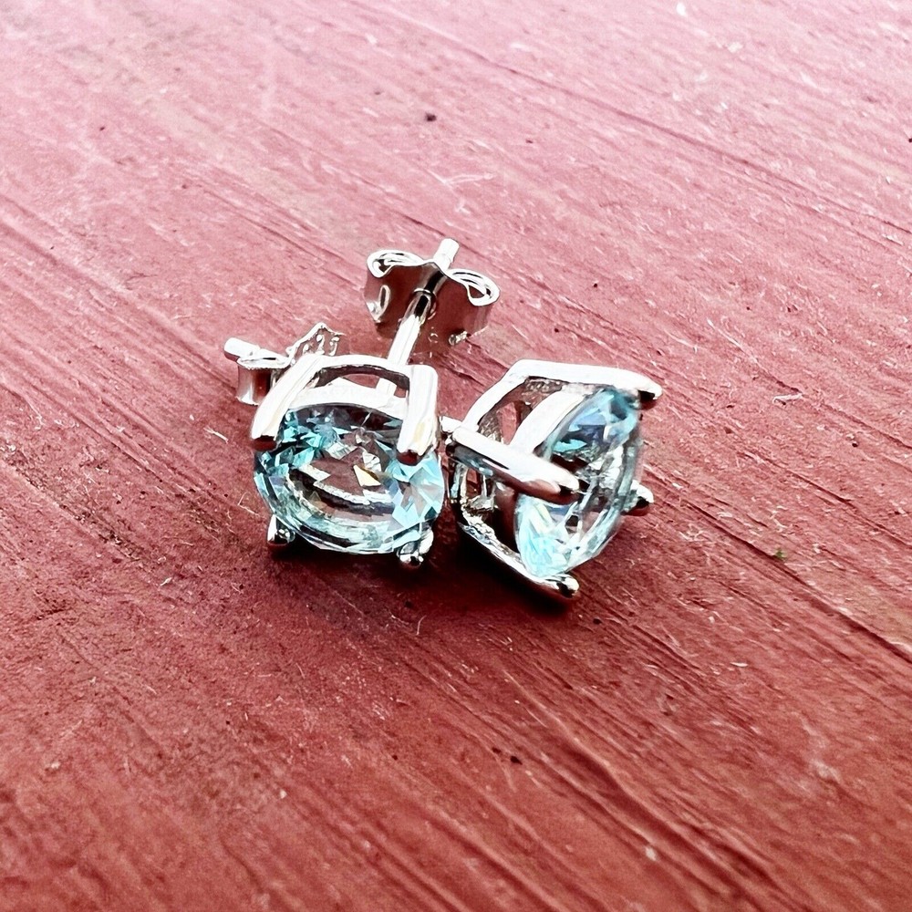 Lab Made Light Blue Aquamarine Stud Earrings Sterling Silver 925 6mm