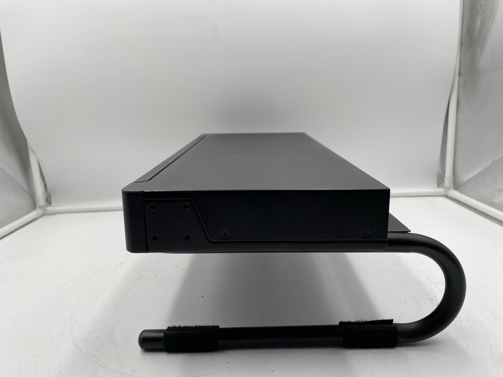 StarTech.com SV831DUSBU 8-Ports External KVM switch USB