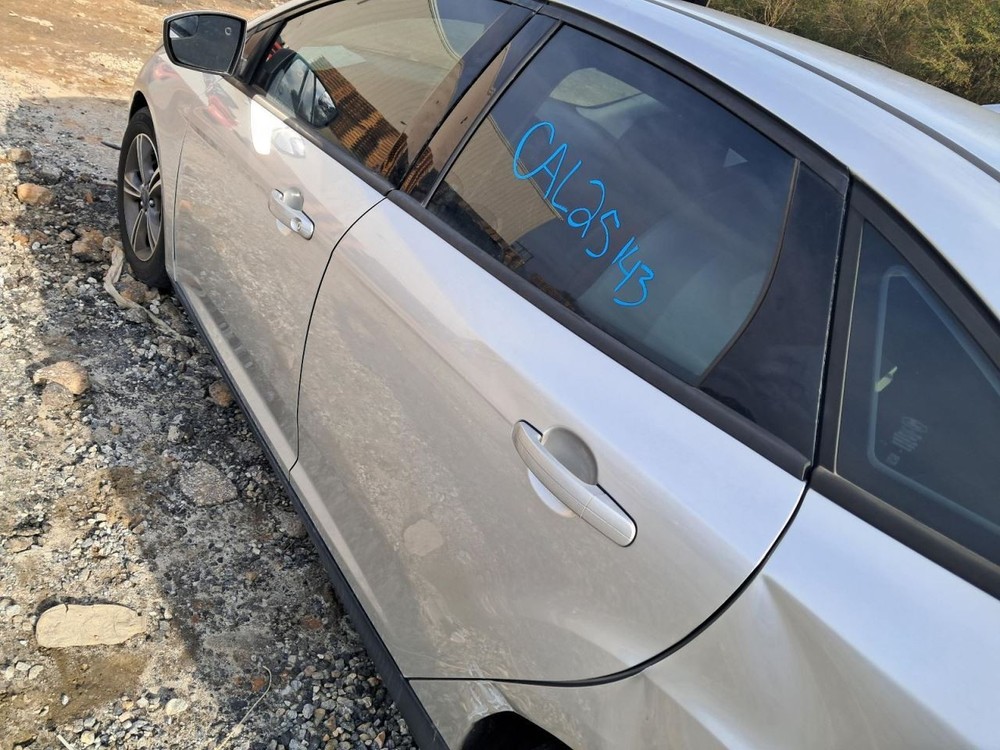 FOCUS 2018 Glove Box 4892054