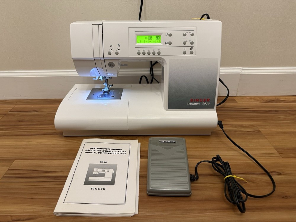 SINGER QUANTUM 9920 Sewing Machine Untested