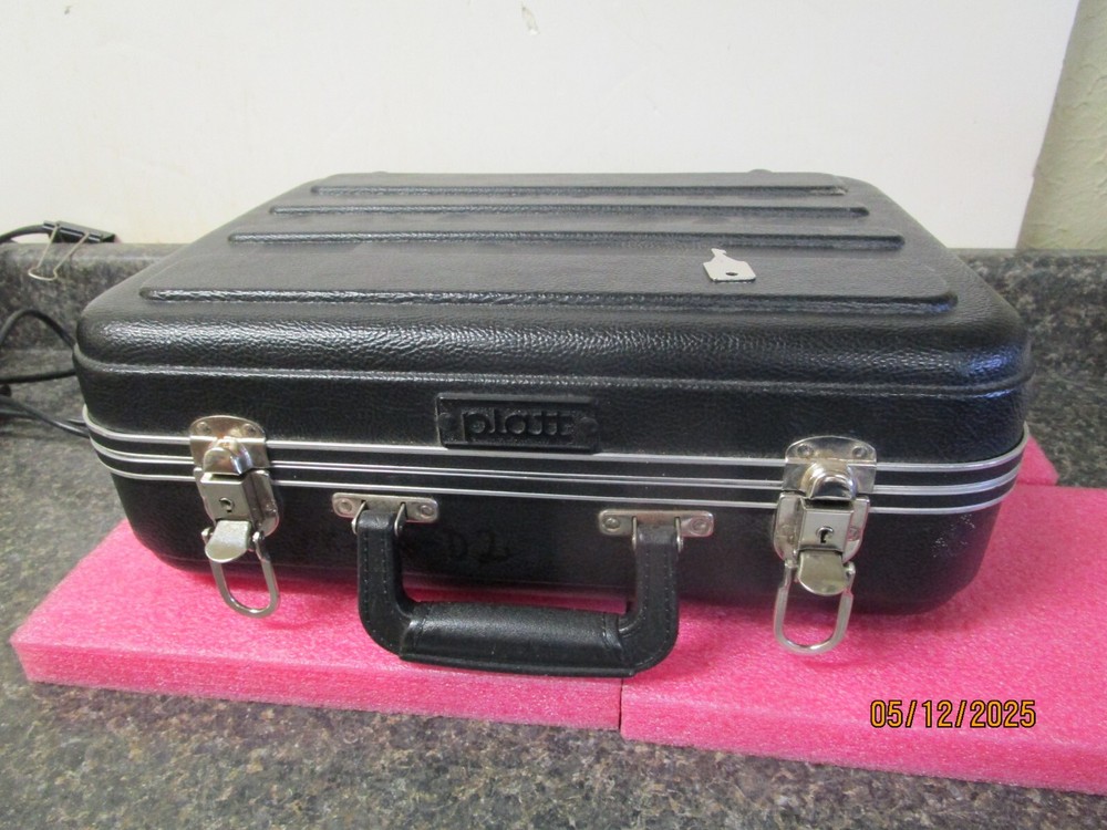 PLATT 1416 Case / Attache Black - Comes with 1 Key