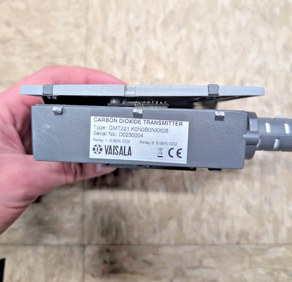 Vaisala GMT221 Carbon Dioxide Transmitter with Sensor