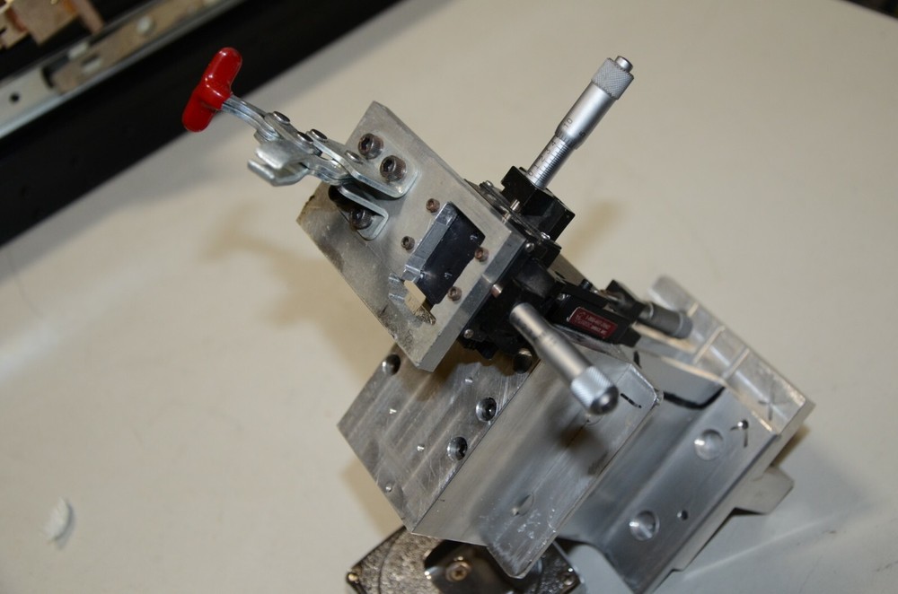 3 Axis Linear Cross Roller Stage Slide Tusk Direct Fixturing