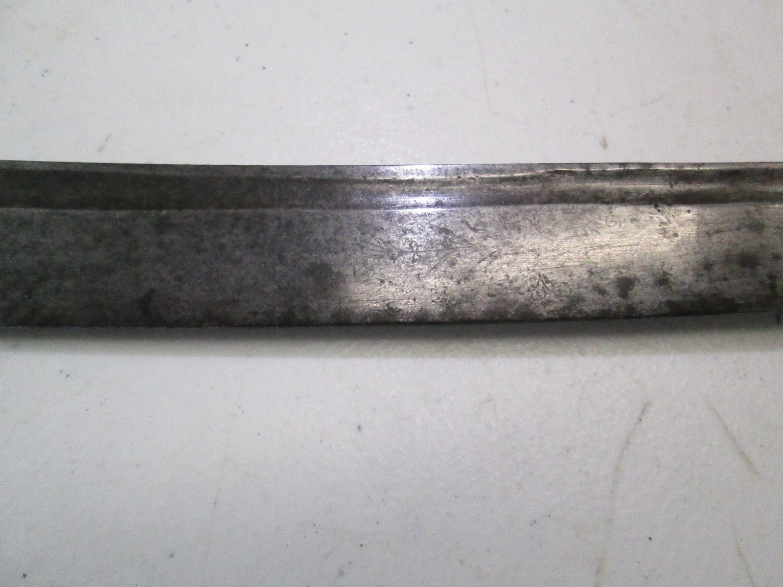 EARLY US CAVALRY SWORD NO SCABBARD GROOVED ETCHED BLADE UNMARKED