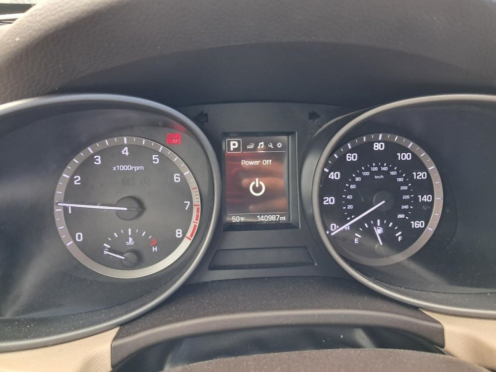 SANTA FE 2018 Glove Box 4845498