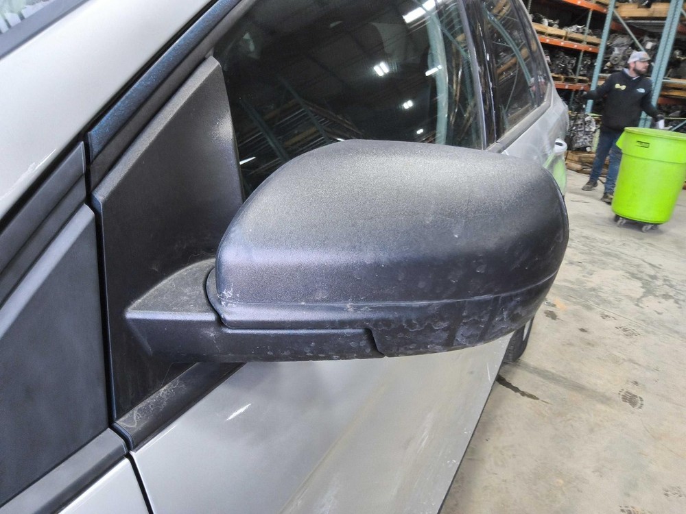 Used Battery Tray fits: 2015 Ford Edge Grade A