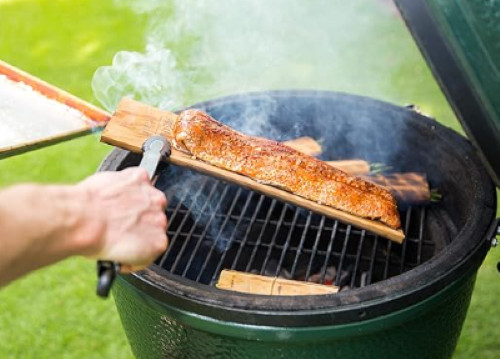 CEDAR GRILLING PLANKS by Fire & Flavor / 2 Pack / 11 Inch