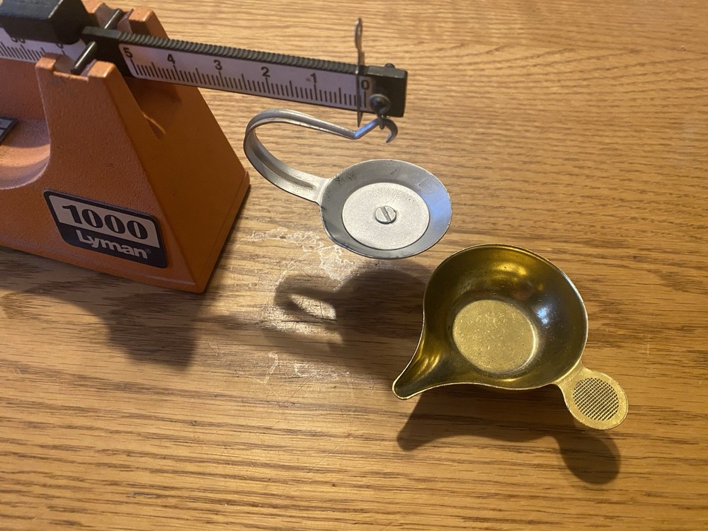 Lyman Powder Scale 1000 Mechanical Reloading Powder Scale
