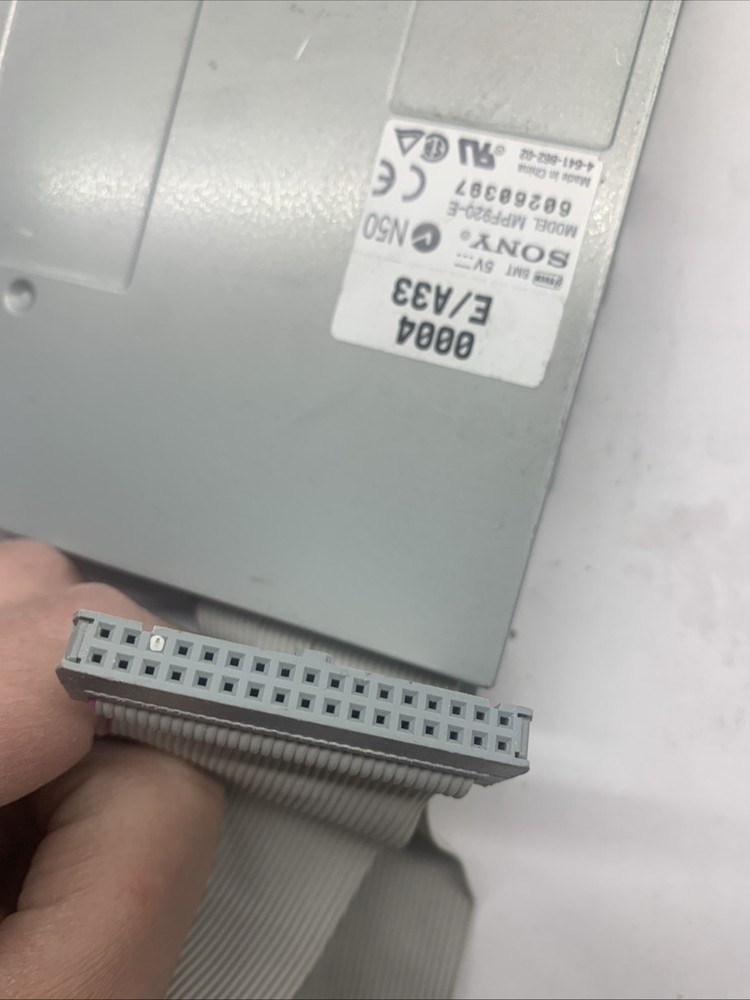 Sony 1.44MB 3.5" IDE Floppy Disk Drive Beige Front Model: MPF920-E