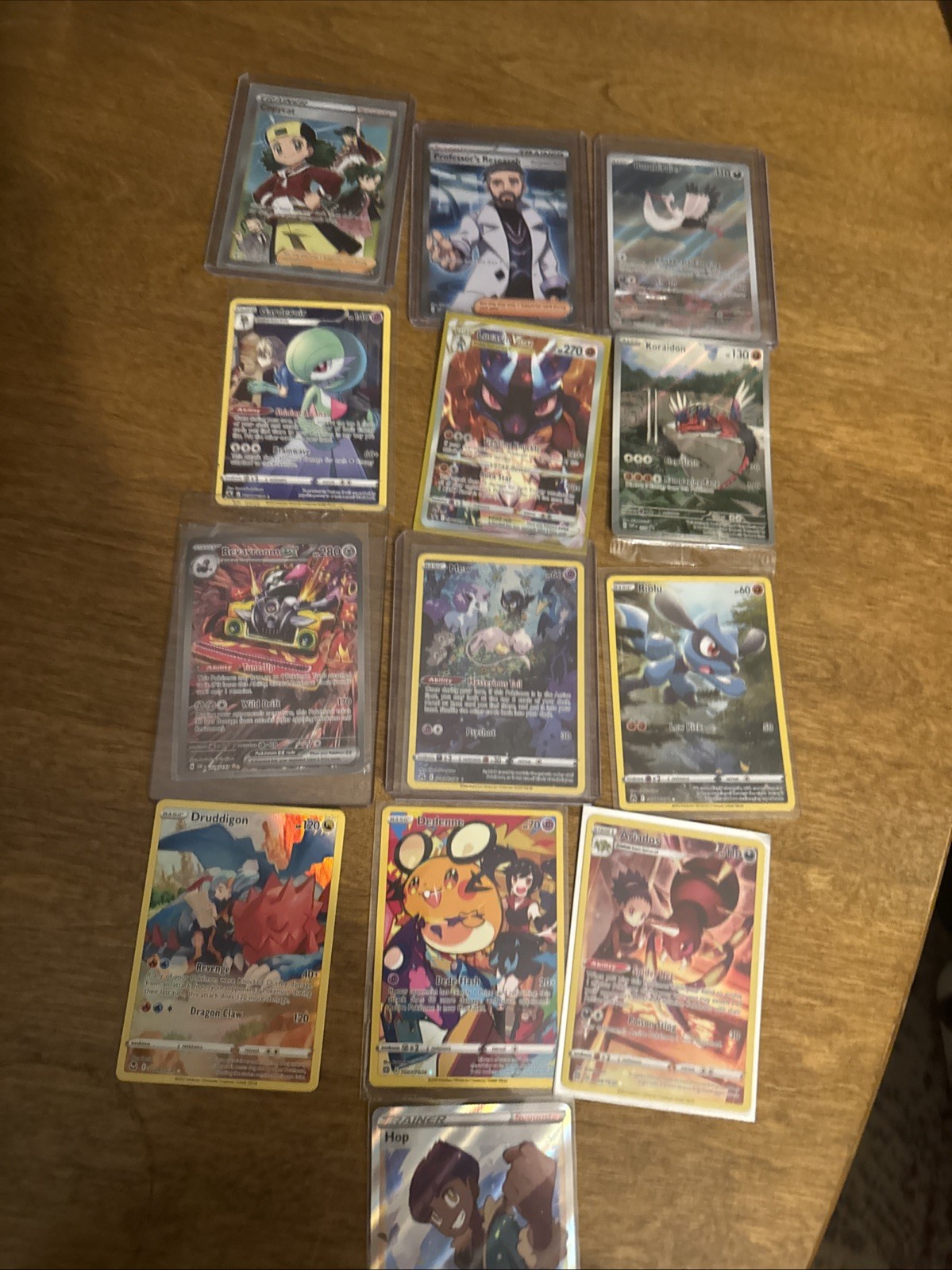 13 Pokémon Cards Sold As Lot of 13