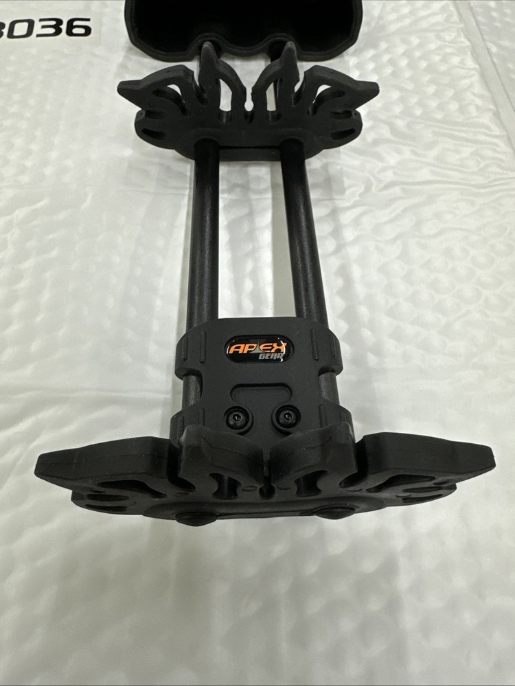 Apex Archery Quiver - Item 3036