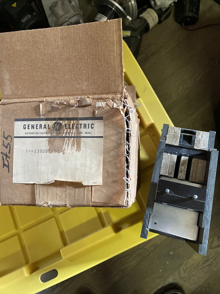 GE AK-50 Arc Chute 238D674G1 NOS