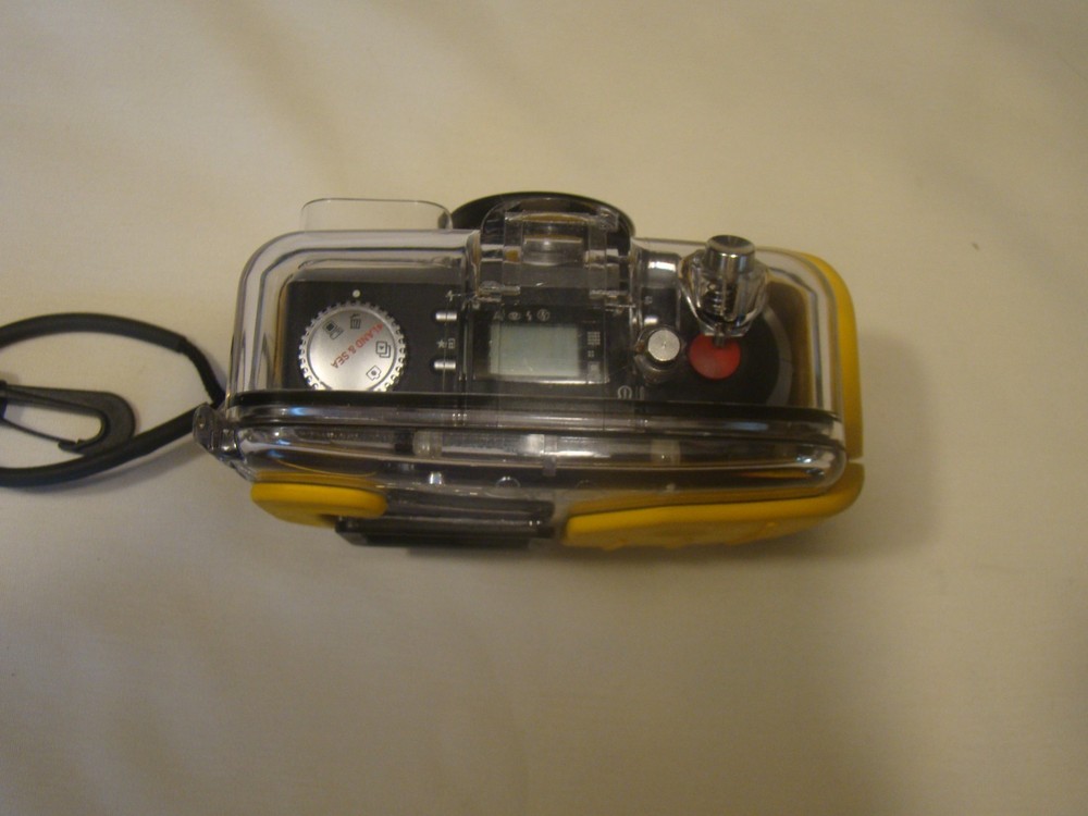 Sealife Reefmaster Underwater Digital 1.3mp Camera w/ Underwater Case