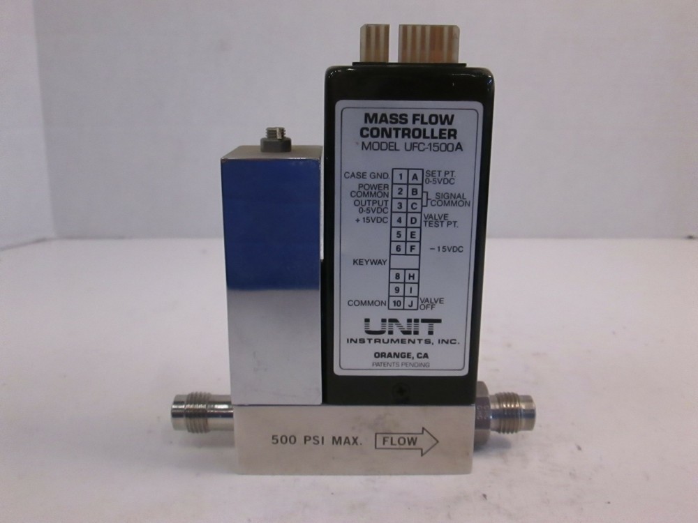 Unit UFC-1500A Mass Flow Controller, Gas, N2O, 500 SCCM