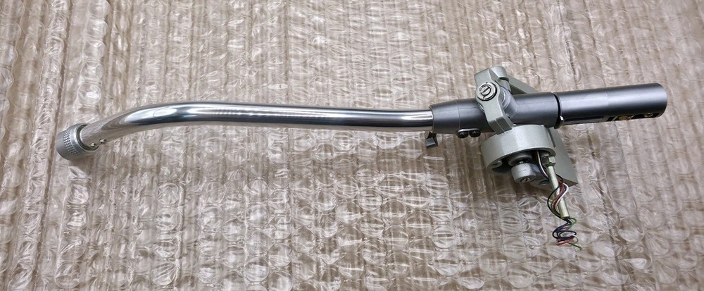 Technics sl1200 Mk2. Tonearm. Mint Condition