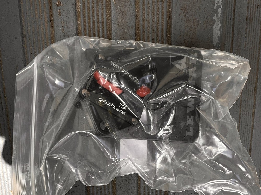 lewmar 68000604 35a Circuit Breaker
