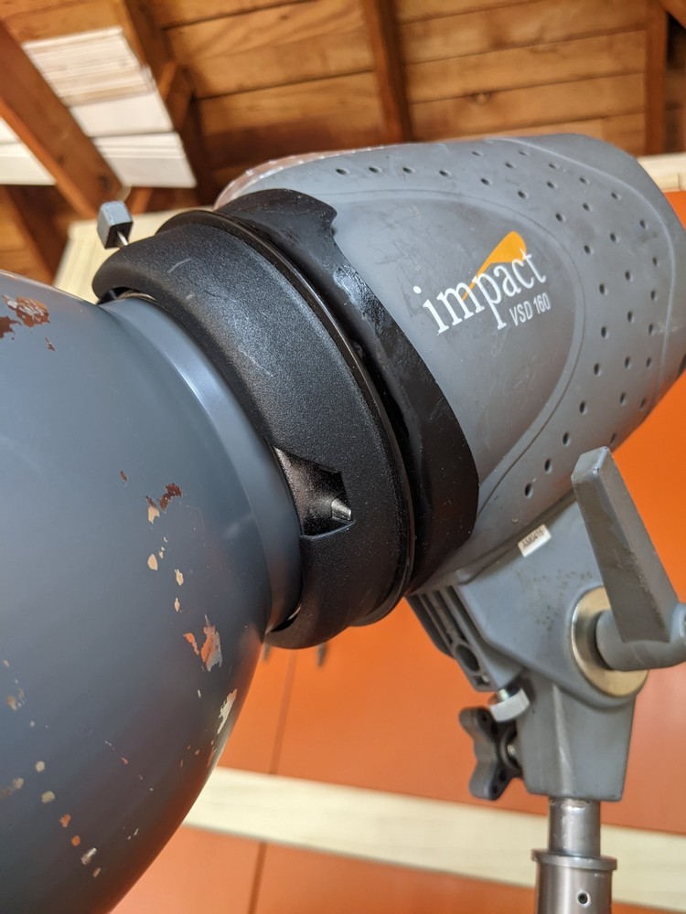 Dynalite flash photography lighting