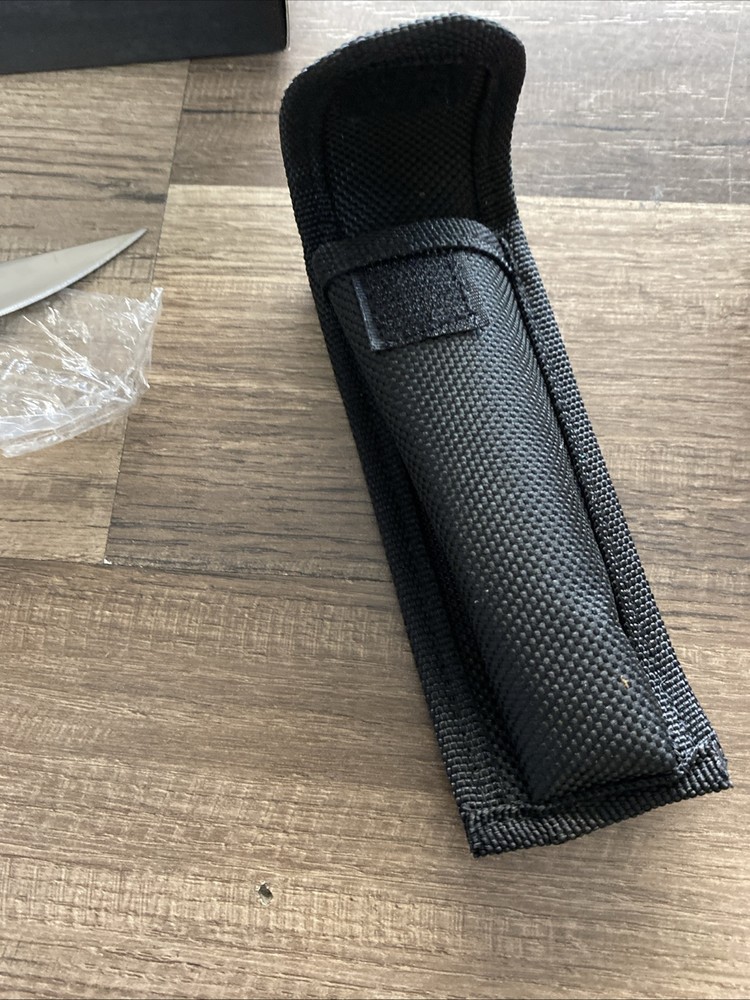 Folding Pocket Knife Open Box/ C