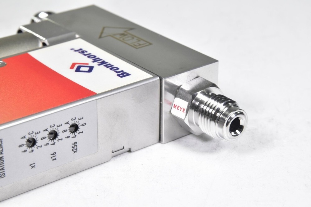 BRONKHORST EL-FLOW Select F-201CV, digital mass flow controller, 100sccm SiH4