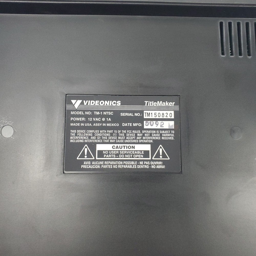 Videonics Video TitleMaker Model TM-1 with Power Supply Manual Box Untested