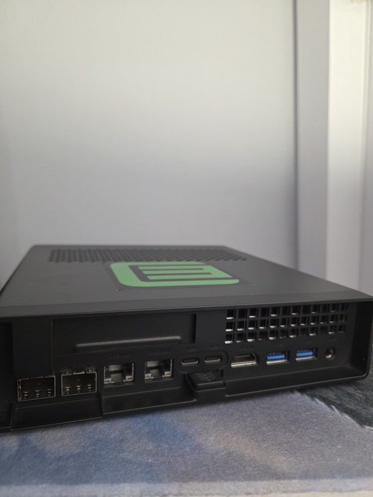 DeEEP Network Crypto Node Founders Device