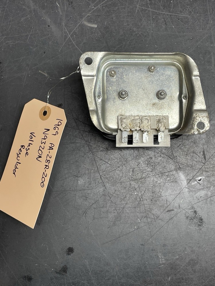 Kelly Aerospace Voltage Regulator