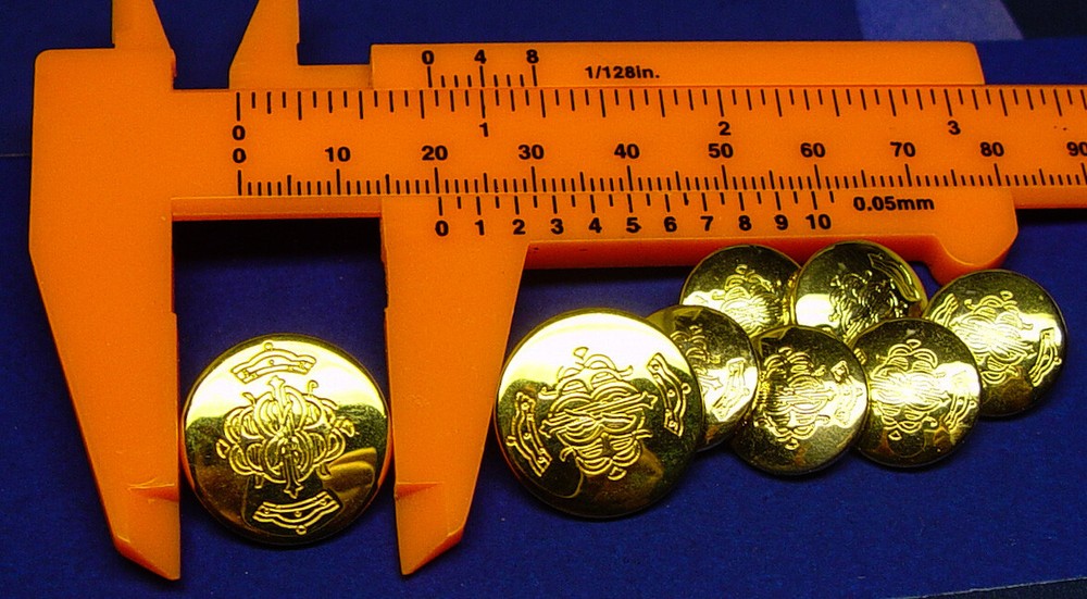 8 BILL BLASS logo gold tone solid metal replacement buttons, good used condition