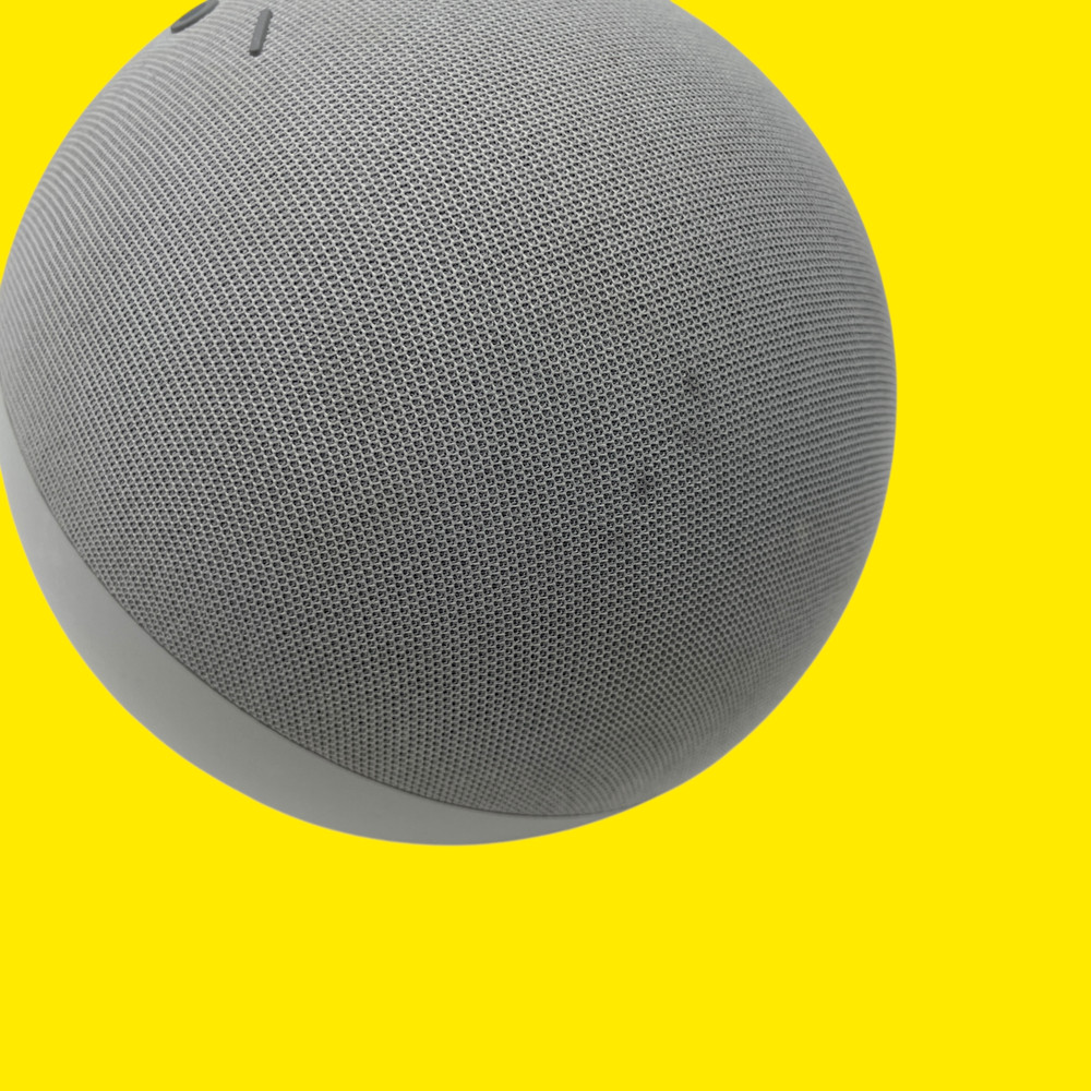 Amazon Echo Amazon Echo Smart Speaker L4S3RE #8183 z52/2