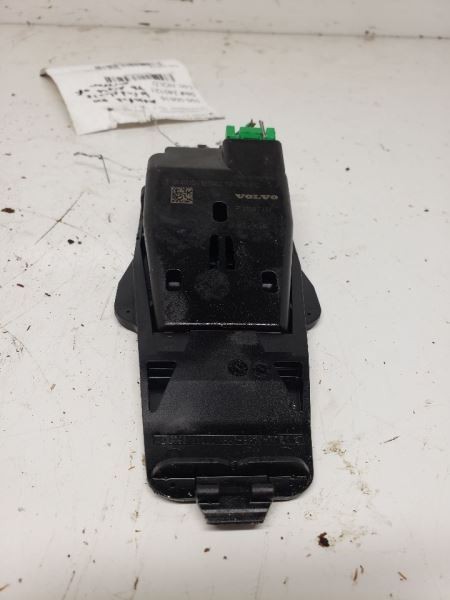 2014-2018 VOLVO S60 Camera/ Projector Camera Closing Velocity Module Cvm OEM