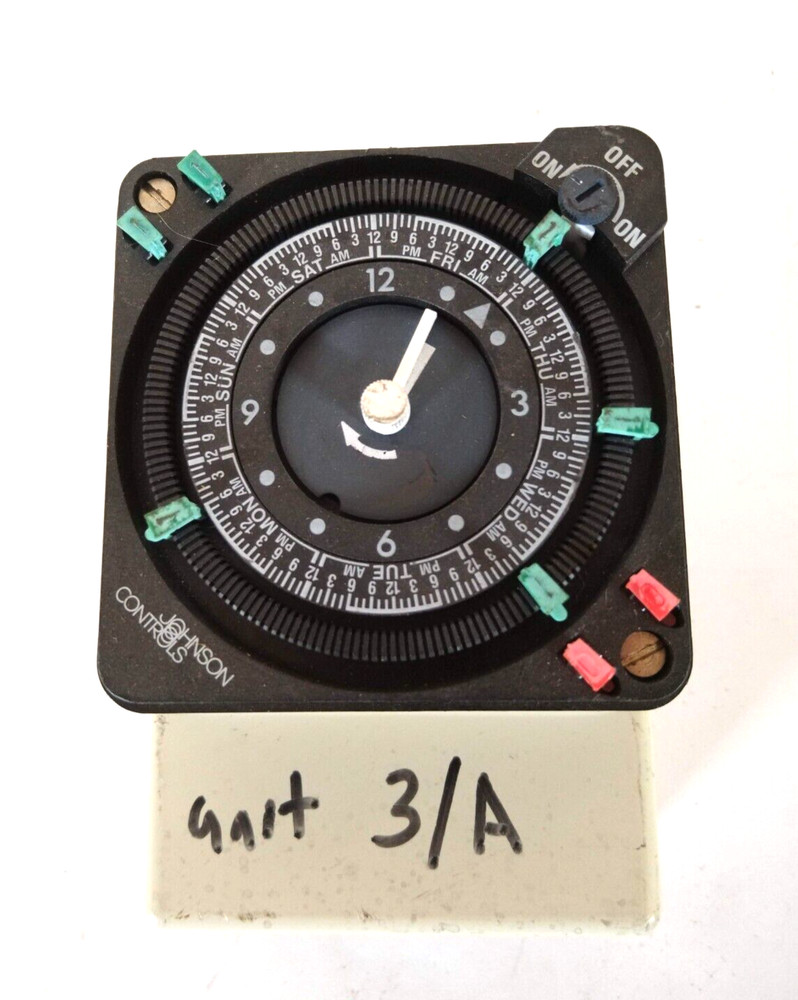 Johnson Controls C7355 1 Time Clock 120Vac