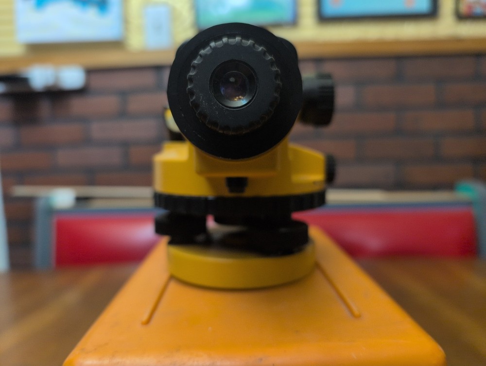 Berger SAL-1 Auto Level Builder Surveyor Level Works With Case