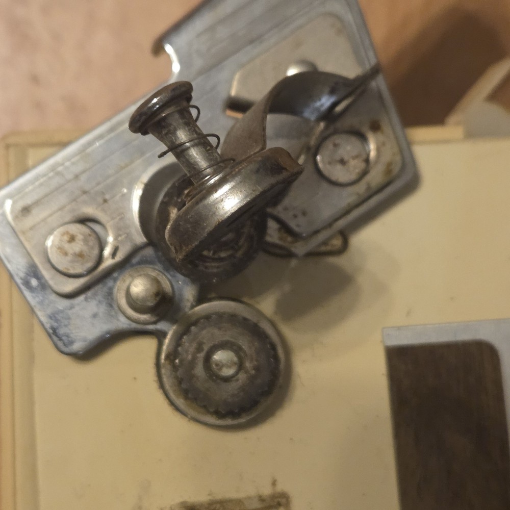 Vintage Rival Automatic Can Opener Tested