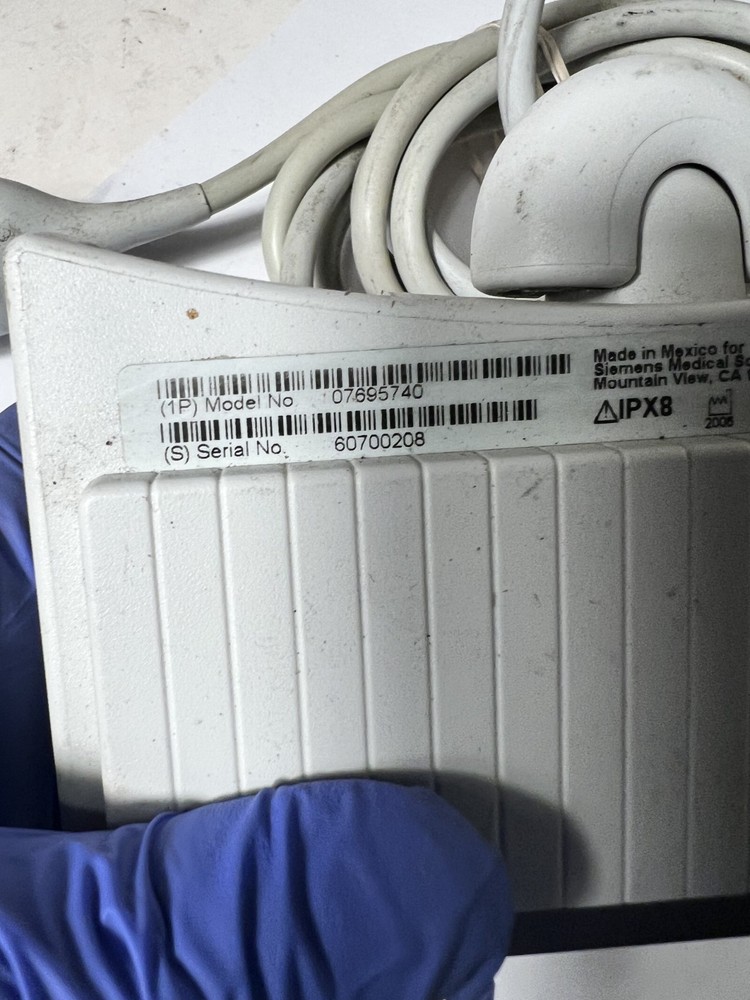 Siemens Acuson 8V3 Vector Array Ultrasound Machine Transducer Probe NICE UNIT !!