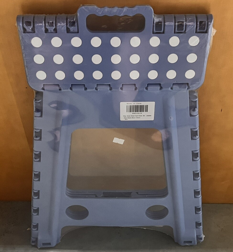 Folding Step Stool 17.52in - Blue - 300lb Capacity