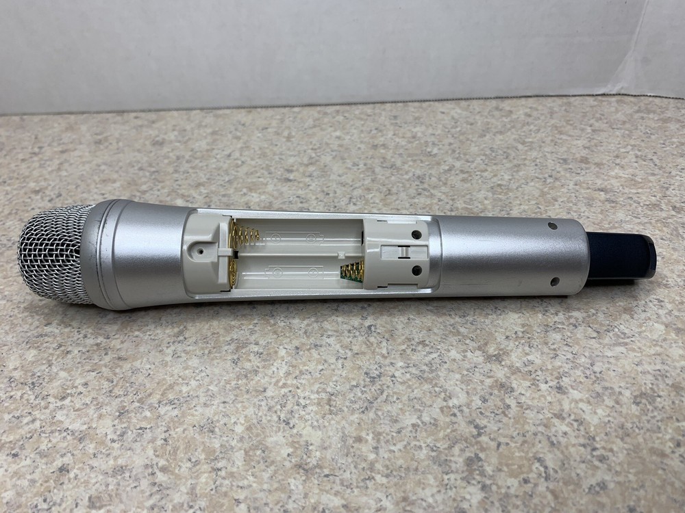 Magic Sing ET18K Portable Karaoke Microphone