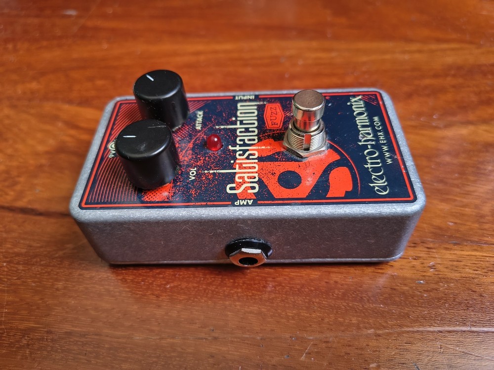 Electro-harmonix Satisfaction Fuzz Pedal