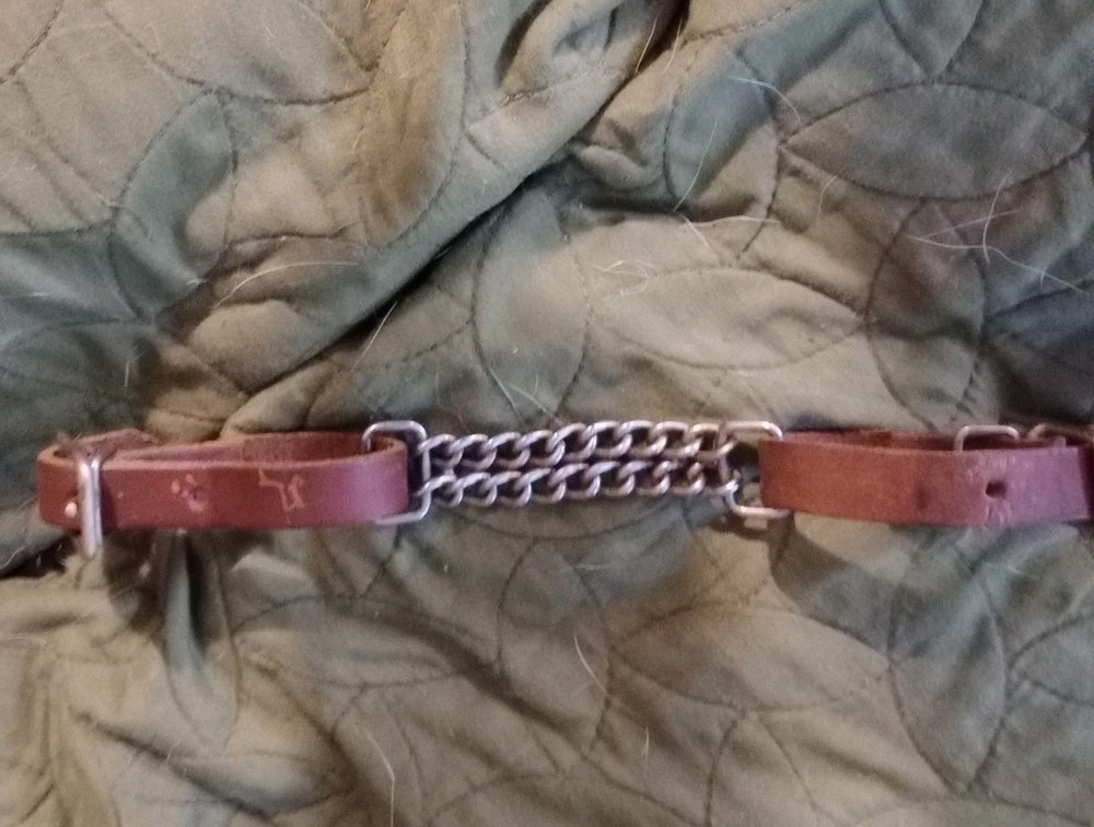 New: Brown Leather Flat Curb Chain (2, 3" chains)