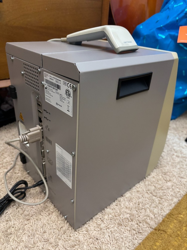 Abbott Cell-Dyn Emerald Hematology Analyzer 09H39-01
