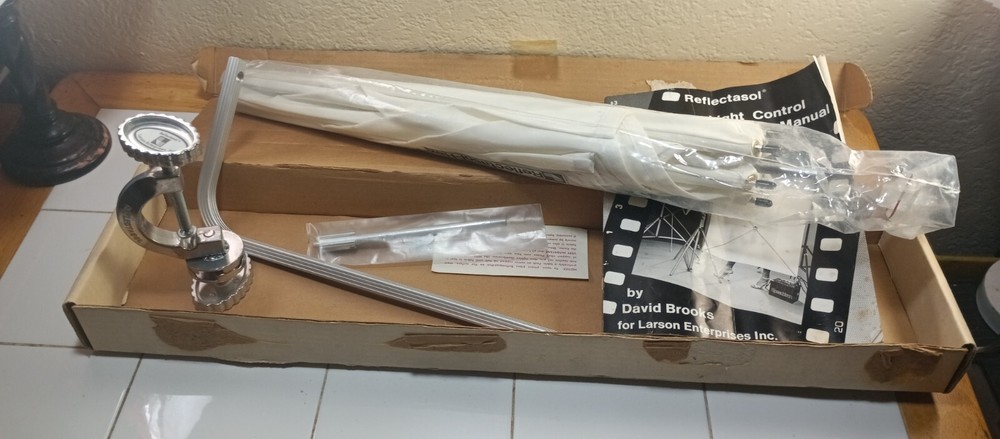 Reflectasol Portable Bounce-Light System R13884