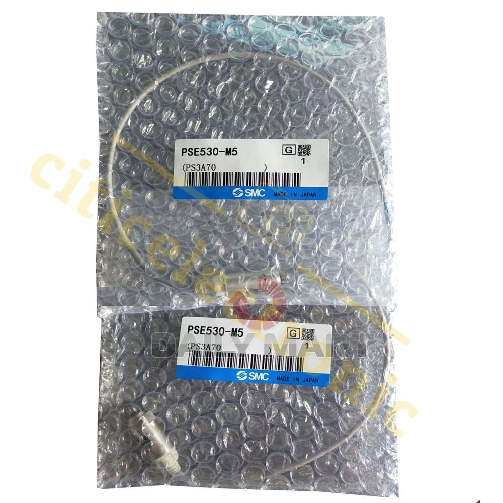 New In Box SMC PSE530-M5 PSE530M5 Pressure Switch