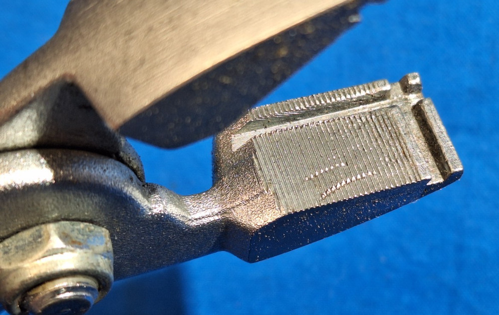 Mac Tools Multi Direction Hose Clamp Pliers SD1118 Spring Loaded Red Grip Tool