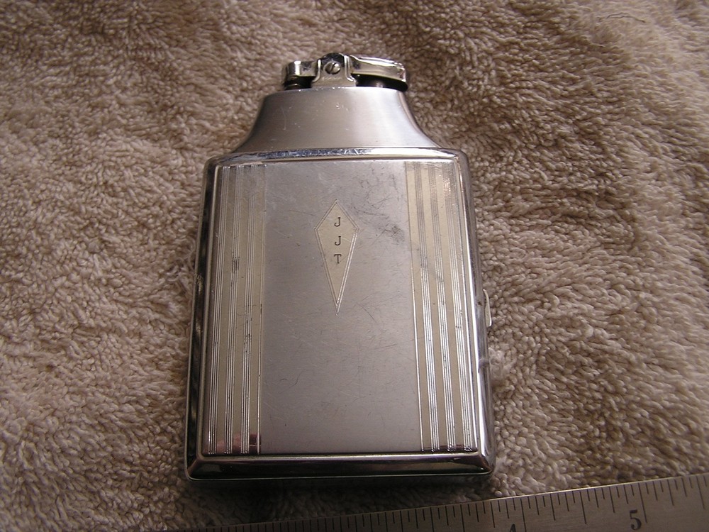 Vintage Ronson Mastercase  Cigarette Case Lighter