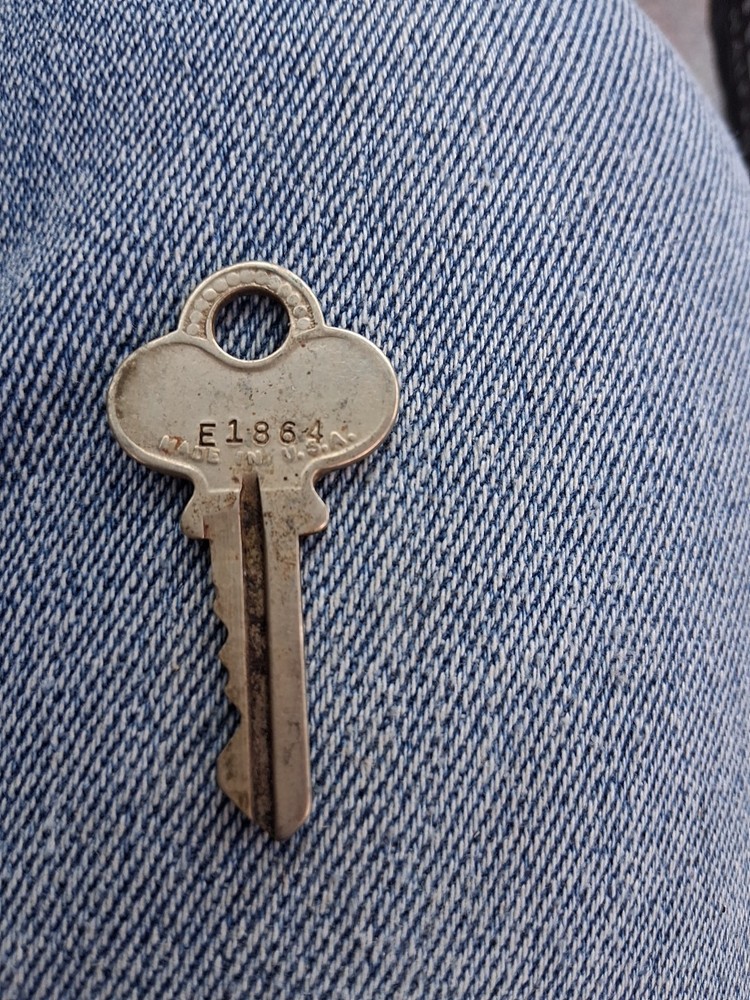 Elgin Lock Co Key By Code E1864 Free Shipping