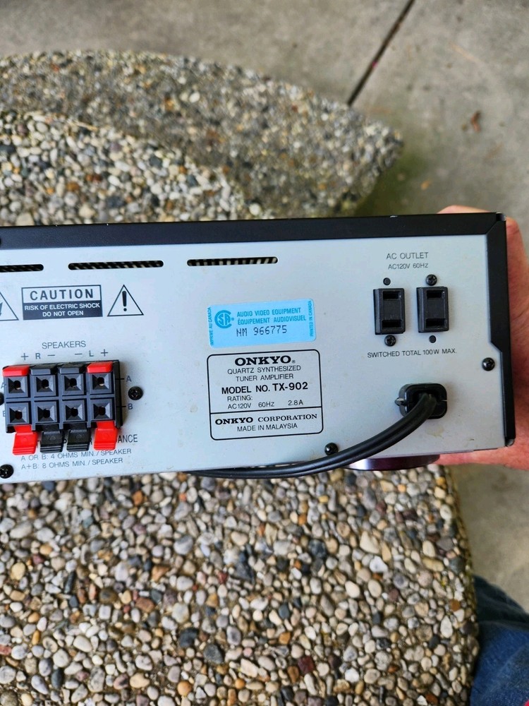 Onkyo TK-902 Quartz Synthesized Tuner Amplifier