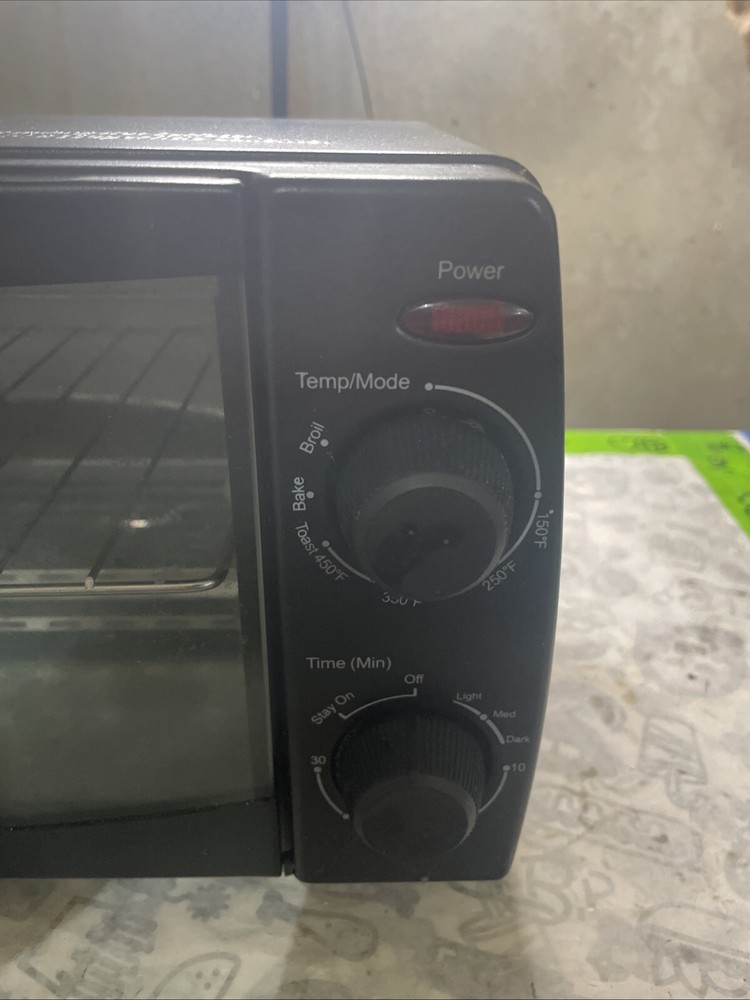 4 Slice Toaster Oven with 3 Settings, includes Baking Rack and Pan, Black