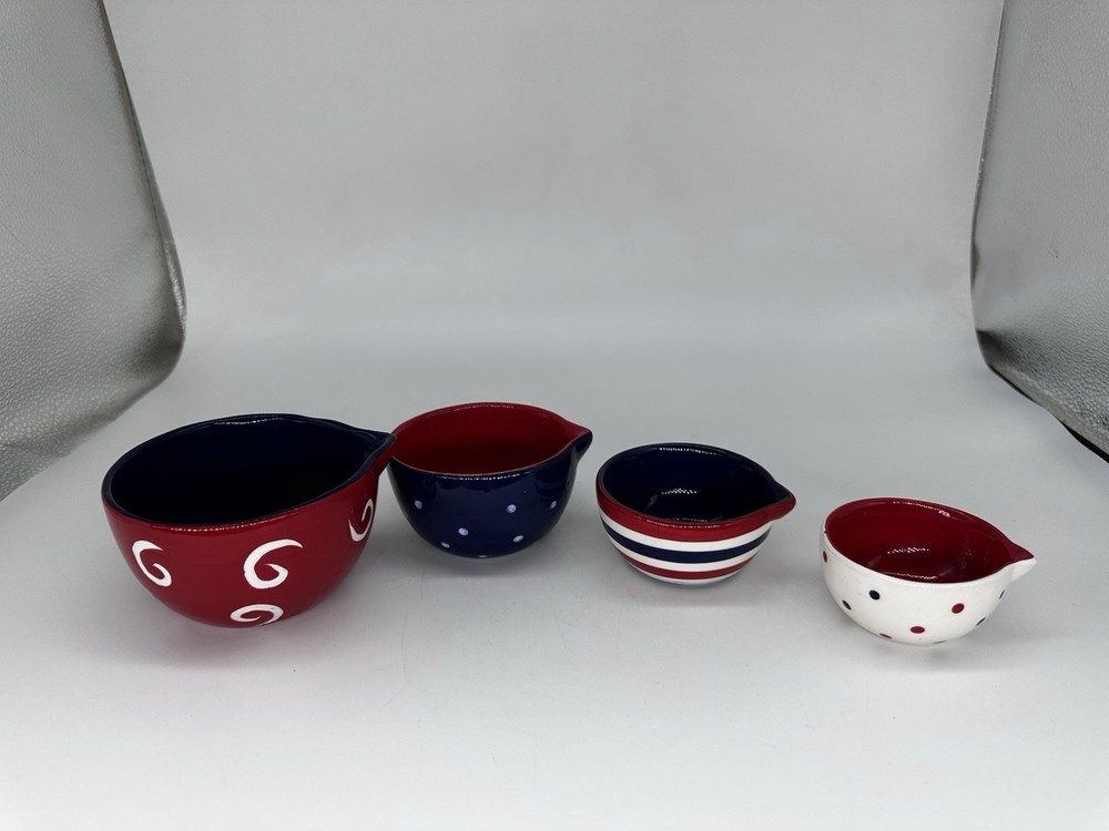 Boston Warehouse Ceramic Measuring Cups