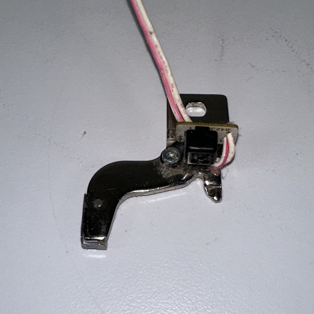 Pacesetter by Brother PC-8200 - Replacement Base Guide Sensor Part