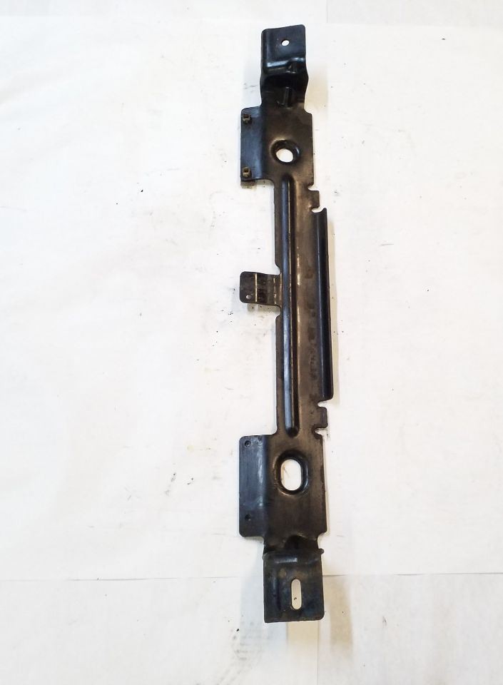 Lower Radiator Core Support Bracket | Fits 2015-2017 Ford Expedition